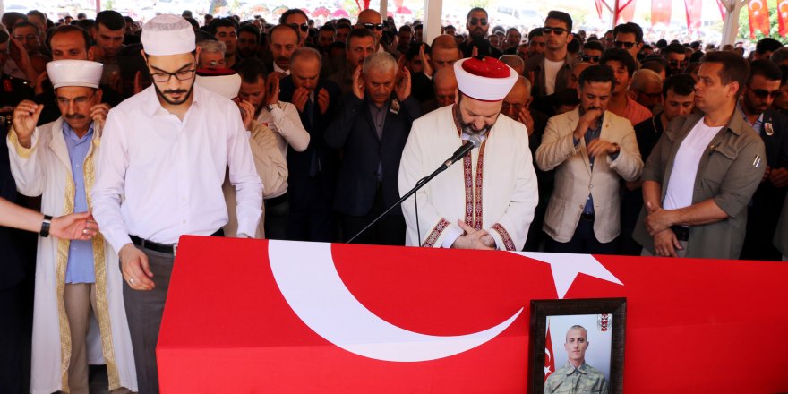 Şanlıurfalı şehit son yolculuğuna uğurlandı