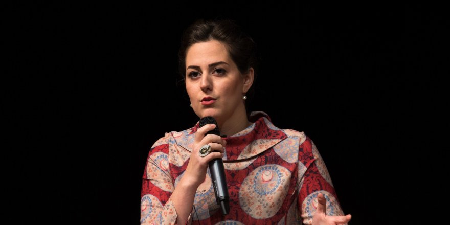 Osmanlı torunu Nilhan Osmanoğlu'ndan Vahdettin'e "hain" diyenlere sert sözler