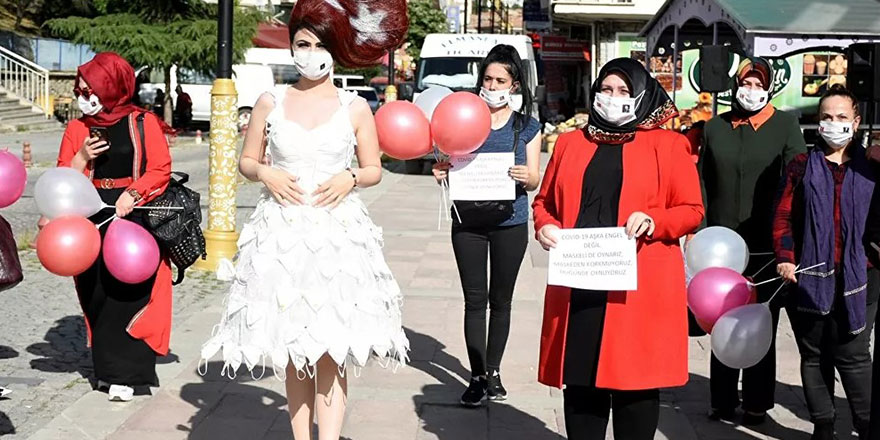 Korona virüse karşı 'maskeli gelinlik'