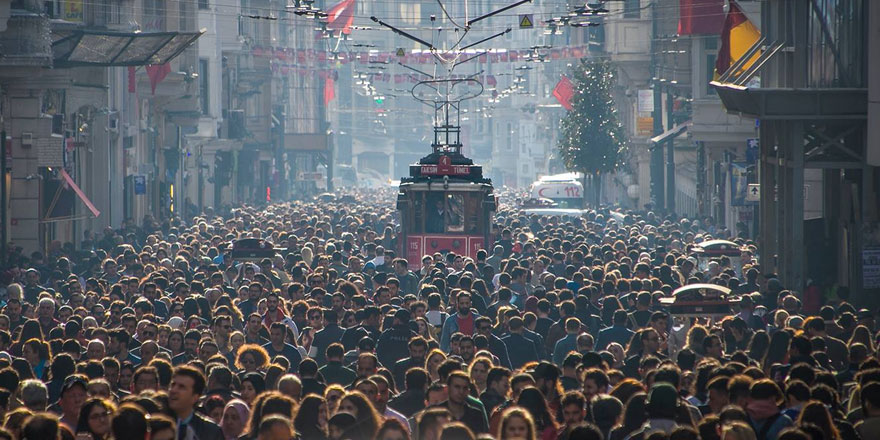 Ünlü anketçiden çarpıcı açıklama: Her 5 kişiden biri...