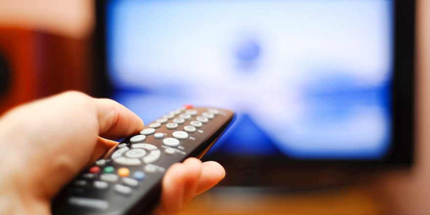 Ünlü dizinin senaristi evinde ölü bulundu