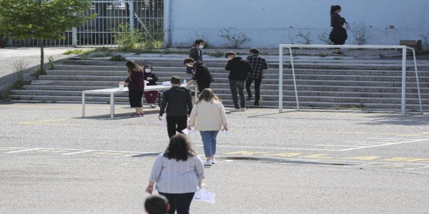 MSÜ sınavında bir öğrencide korona virüs çıktı! Salondaki tüm öğrenciler karantinada