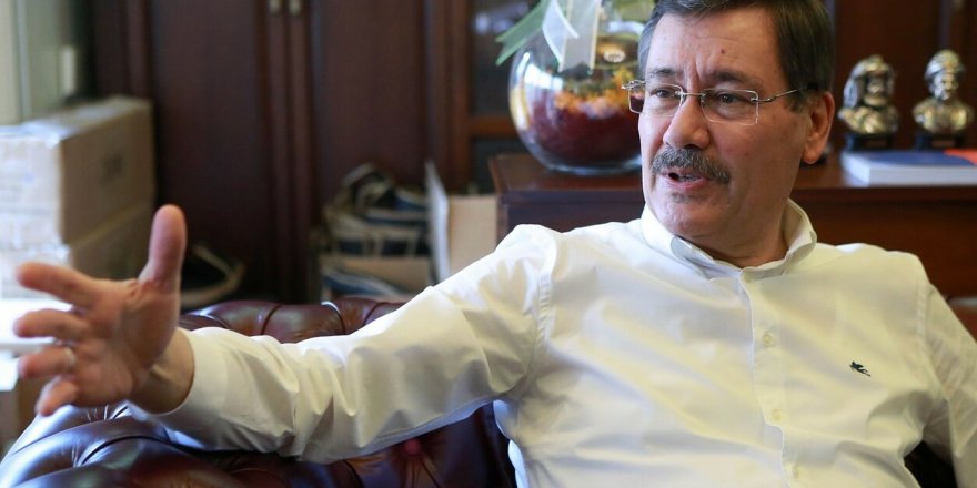 Melih Gökçek, hortumu da İmamoğlu'na bağladı