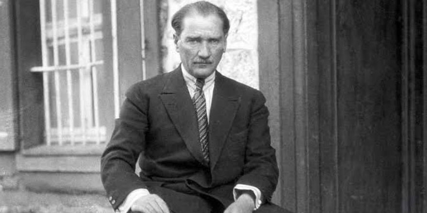 Bunu da yaptılar! Atatürk'ü ağlatan komutanın adını sildiler