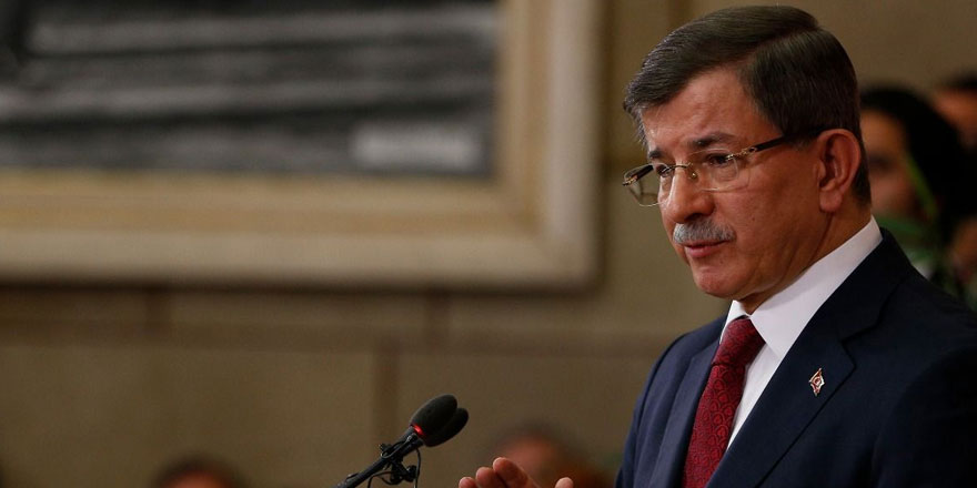 Ahmet Davutoğlu'ndan AKP'ye çok sert sözler