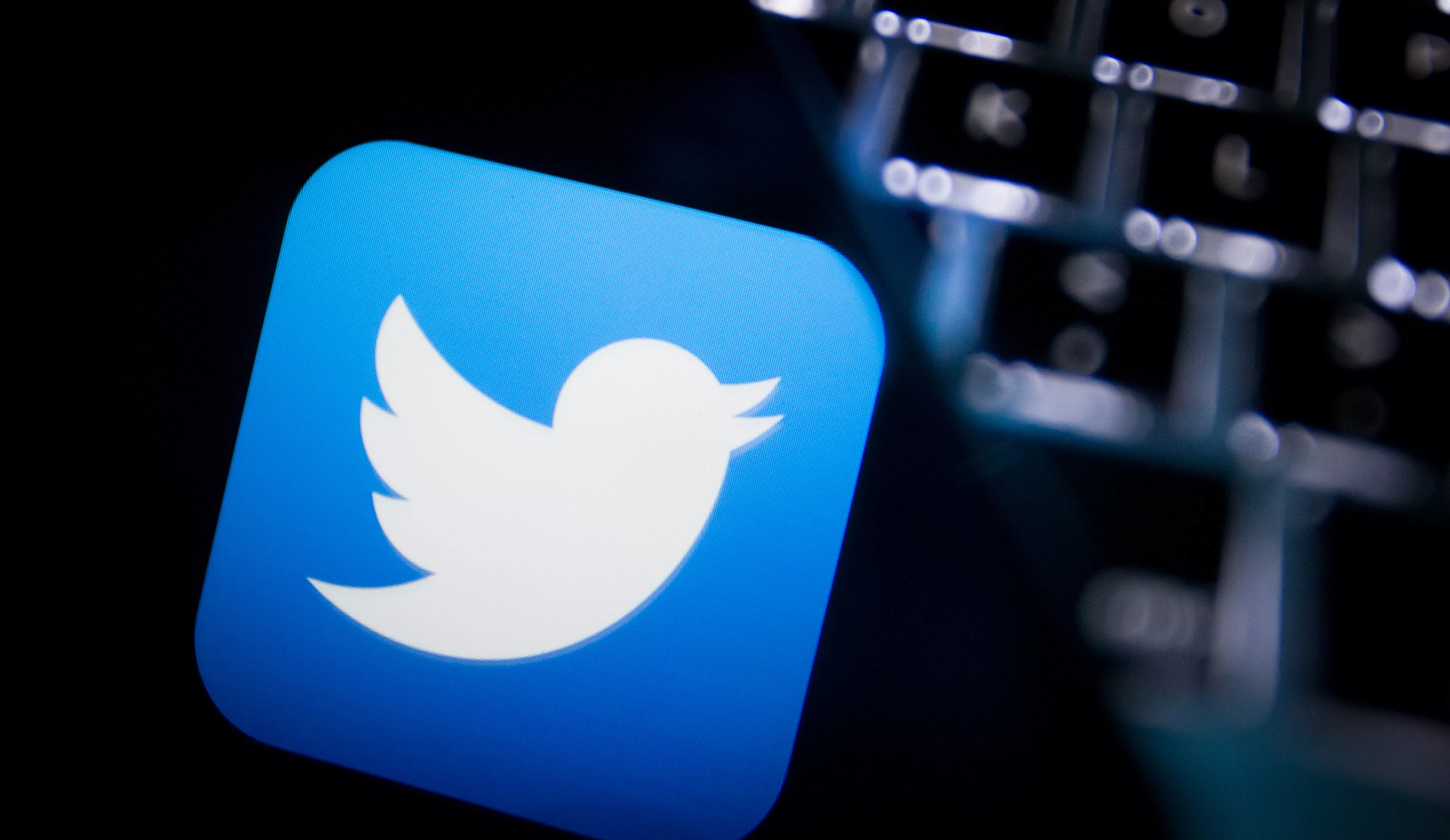 Twitter'da 'hacker' şoku! Açıklama yapıldı