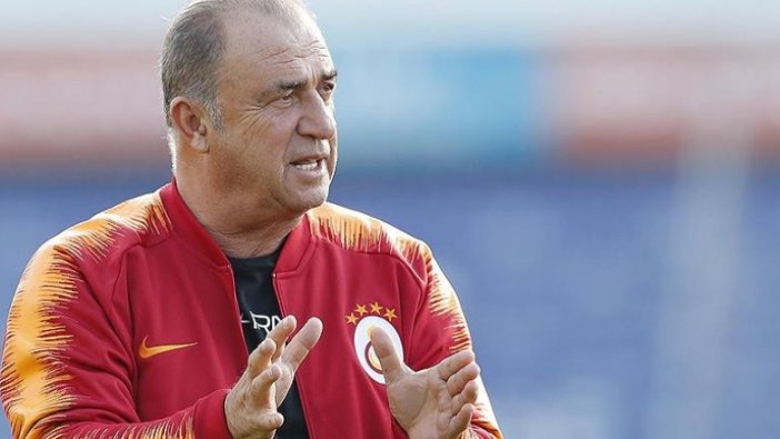 UEFA ilk 11'ine Fatih Terim'i seçti