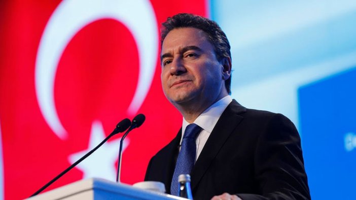 Ali Babacan imzayı attı