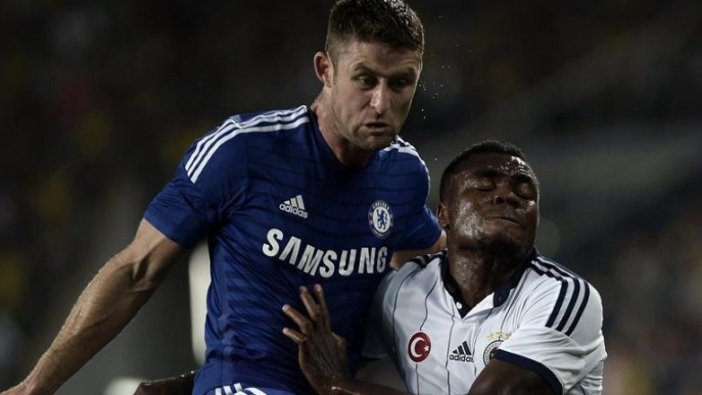 Cahill, Chelsea'den ayrılmak istiyor