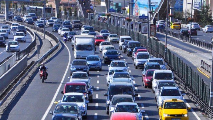 İstanbul'da yarın bazı yollar trafiğe kapatılacak