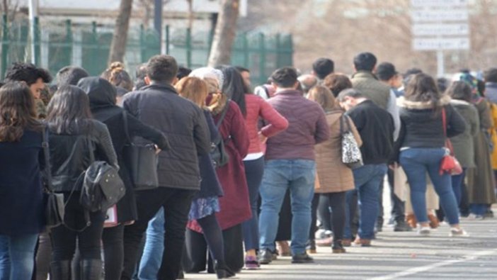 İşçiler ay sonunu getiremiyor! Geçinmek için bakın nasıl besleniyorlar