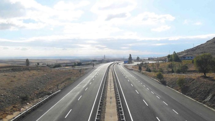 Sayıştay raporuna yansıdı: Makam aracıyla bir yılda 57 bin kilometre yol gitmiş