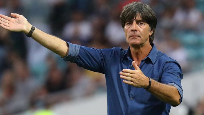 Joachim Löw hayran kaldı, Şenol Güneş'e sordu: Kim bu Türk çocuk?