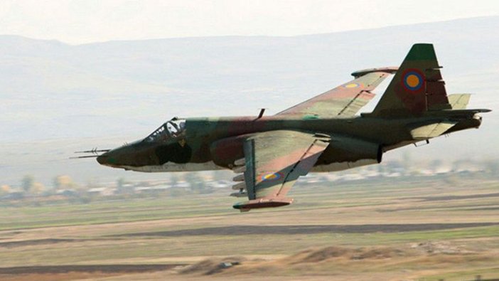 Azerbaycan, Ermenistan'ın Su-25 Tipi savaş uçağını vurdu.