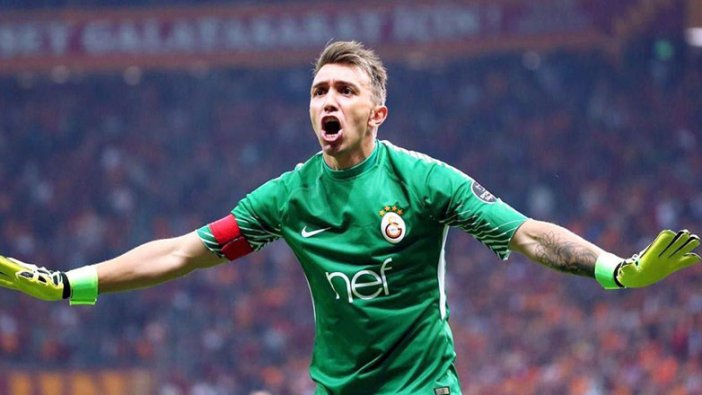 Fatih Terim müjdeyi verdi! Fernando Muslera'nın Galatasaray'daki geleceği belli oldu 