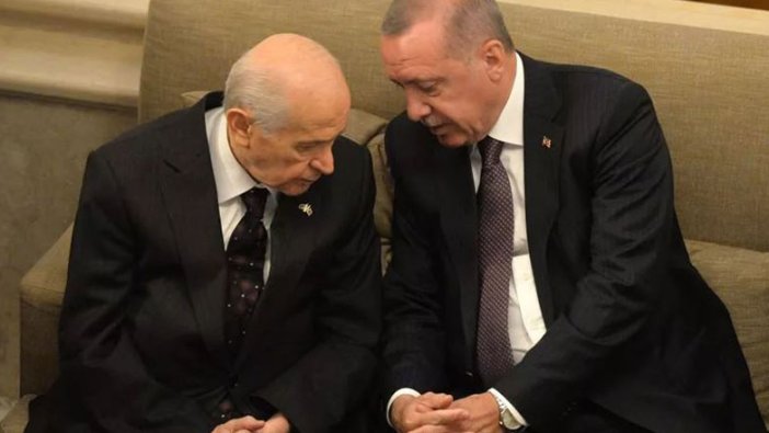 Gazeteci Murat Yetkin'den flaş çıkış! İşte Erdoğan ve Bahçeli'nin ilk hedefi