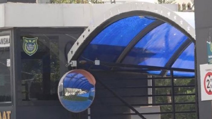 Konya'da şok eden olay! Filyasyon ekibini apartmana kilitleyip, şoförü darp etti!