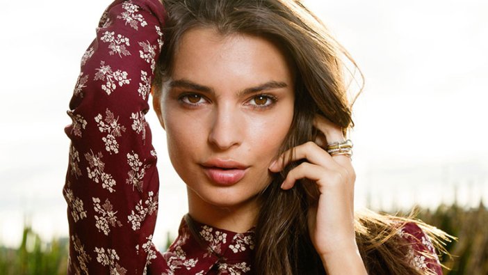 Emily Ratajkowski hamile olduğunu duyurdu