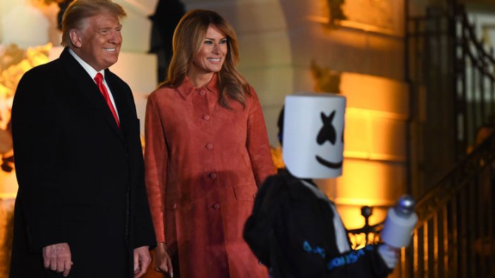 Melania Trump eşi Donald Trump'tan iğreniyor mu