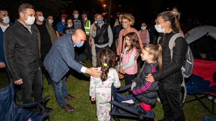 İzmir Büyükşehir Belediye Başkanı Tunç Soyer'den Bir kira bir yuva çağrısı