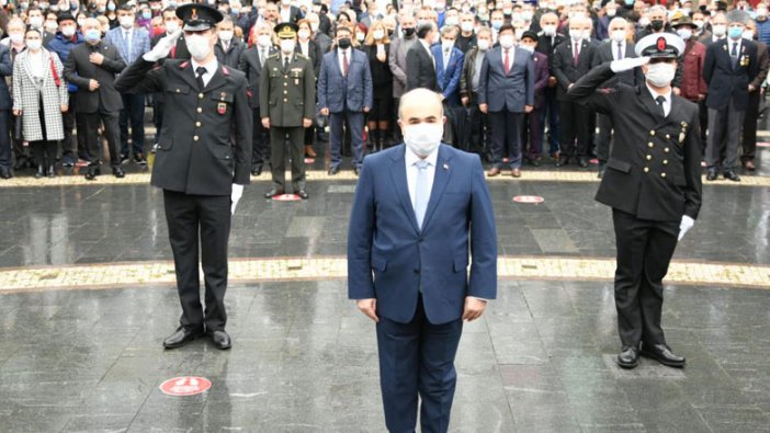 Samsun'daki 10 Kasım töreninde skandal görüntüler