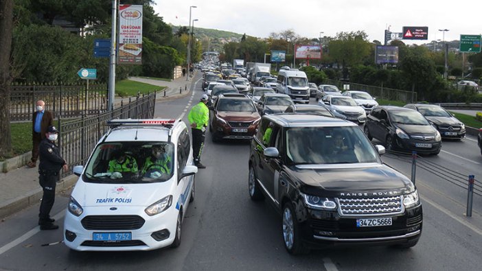 15 Temmuz Şehitler köprüsü trafiğe kapatıldı