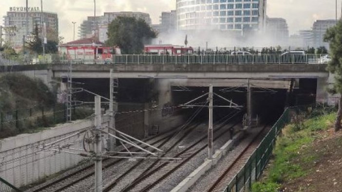 Marmaray seferlerine yangın engeli