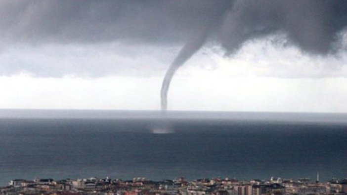 Meteoroloji ile AFAD’dan Muğla ve Antalya için sel ve hortum uyarısı!