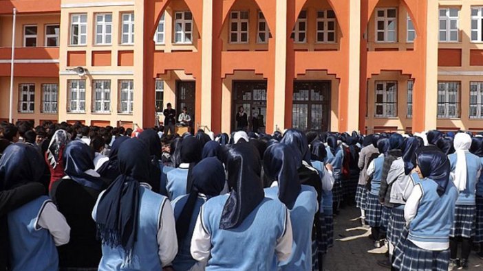 Aydın İmam Hatip Lisesi'nde öğretmene şoke eden tehdit