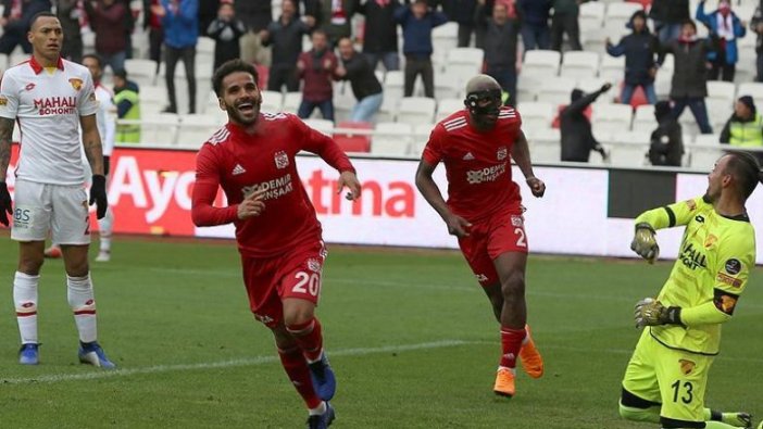 Sivasspor evinde galip