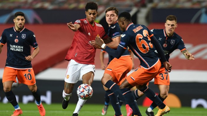 Başakşehir, İngiltere deplasmanında Manchester United'a 4-1 mağlup oldu