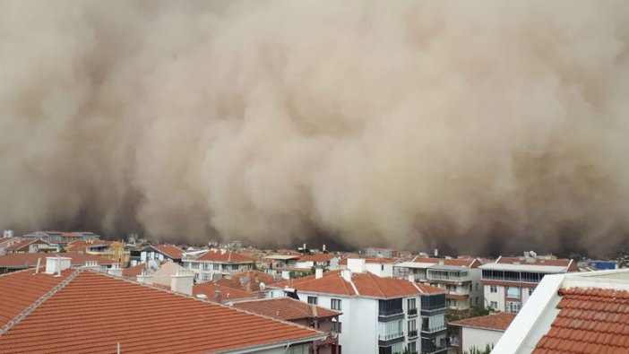 Bugün için toz fırtınası uyarısı... 'Kesinlikle evden çıkmayın'