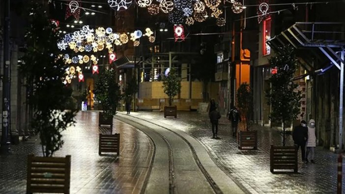 Candaş Tolga Işık'tan sokağa çıkma yasağının detaylarını yazdı