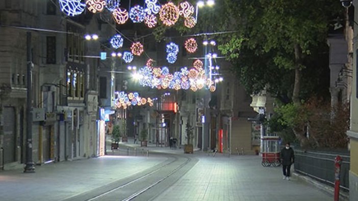 Sokağa çıkma kısıtlaması saat 21.00'de başladı