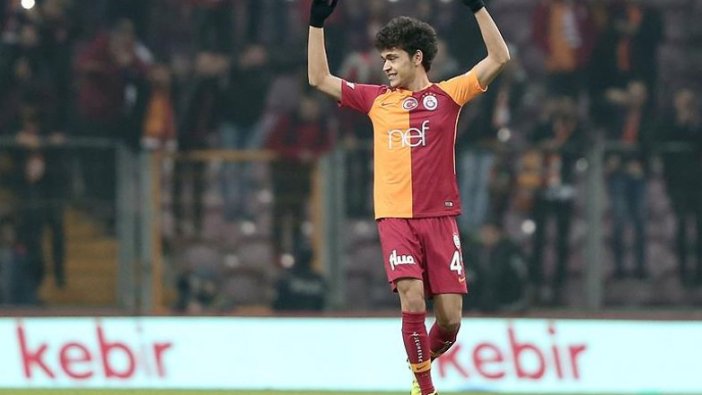 Galatasaray'da tarihe geçen genç: Mustafa Kapı