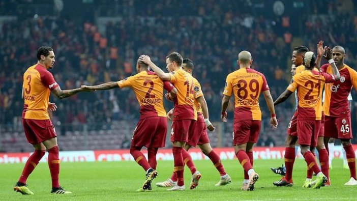 Galatasaray zirve yarışına evinde tutunuyor