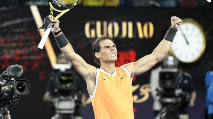 Nadal adını finale yazdırdı