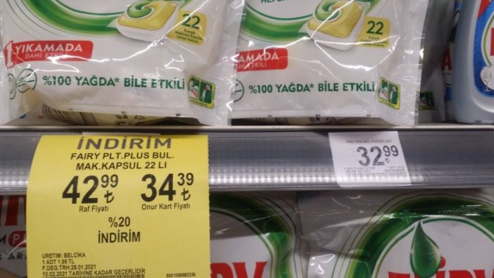 Marketlerde fiyatlarla böyle oyun oynayıp, vatandaşın aklıyla alay ediyorlar!