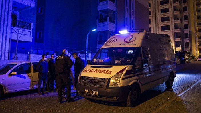 Ankara'da olaylı gece! Annesinin sevgilisini evde görünce... 