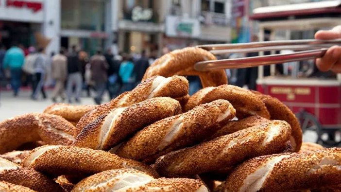 Ankara'da simit fiyatlarına zam! Simidin fiyatı ekmeği geçti