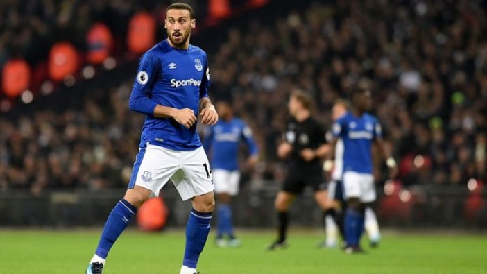 Cenk Tosun'dan Eskişehirspor'a destek