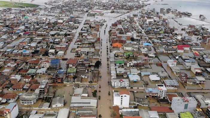 İran'daki sel felaketinde 46 kişi hayatını kaybetti