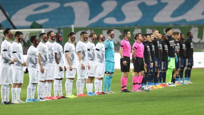 Konyaspor’dan skandal hareket Bu maskeler Türkiye’yi ayağa kaldırdı