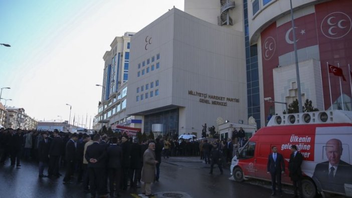 MHP, HDP’nin kapatılmasında ısrarcı ama AKP’nin farklı bir planı var