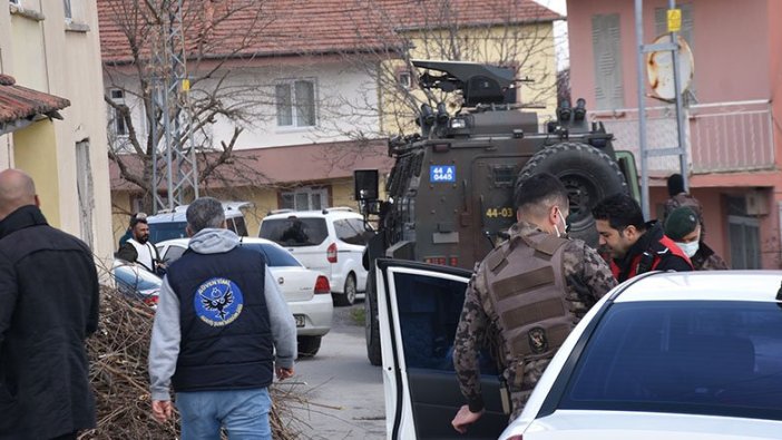 Malatya'da Emrah Batur polis ekiplerine ateş açtı!