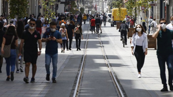 Bilim Kurulu Üyesi Yavuz: İstanbul'da üçüncü dalgaya girdik