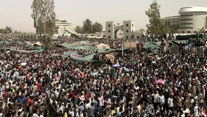 Sudan İstihbarat Başkanı Salah Kuş istifa etti