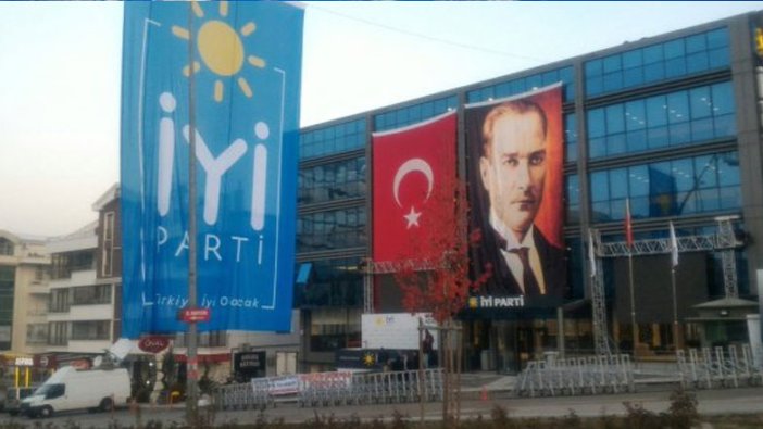 İYİ Parti'yi yasa boğan haber