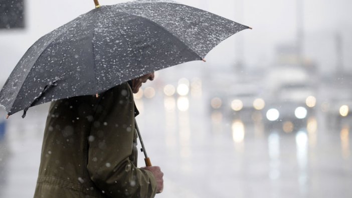 Bölge bölge açıklandı: Meteoroloji'den kuvvetli yağış uyarısı