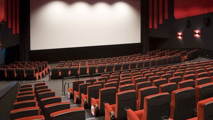 Bursa'da sinema salonlarının açılması 12 Mayıs'a ertelendi